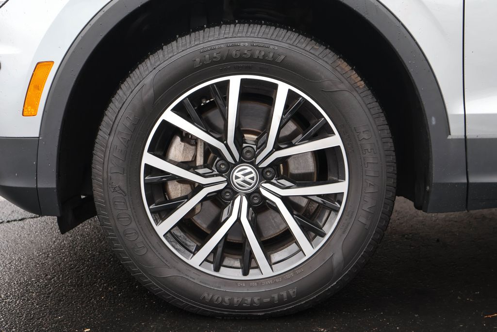 2021 Volkswagen Tiguan 2.0T 11