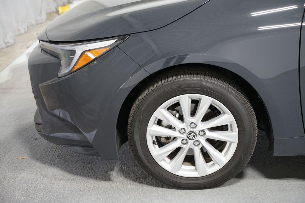 Thumbnail: 2025 Toyota Corolla - 5