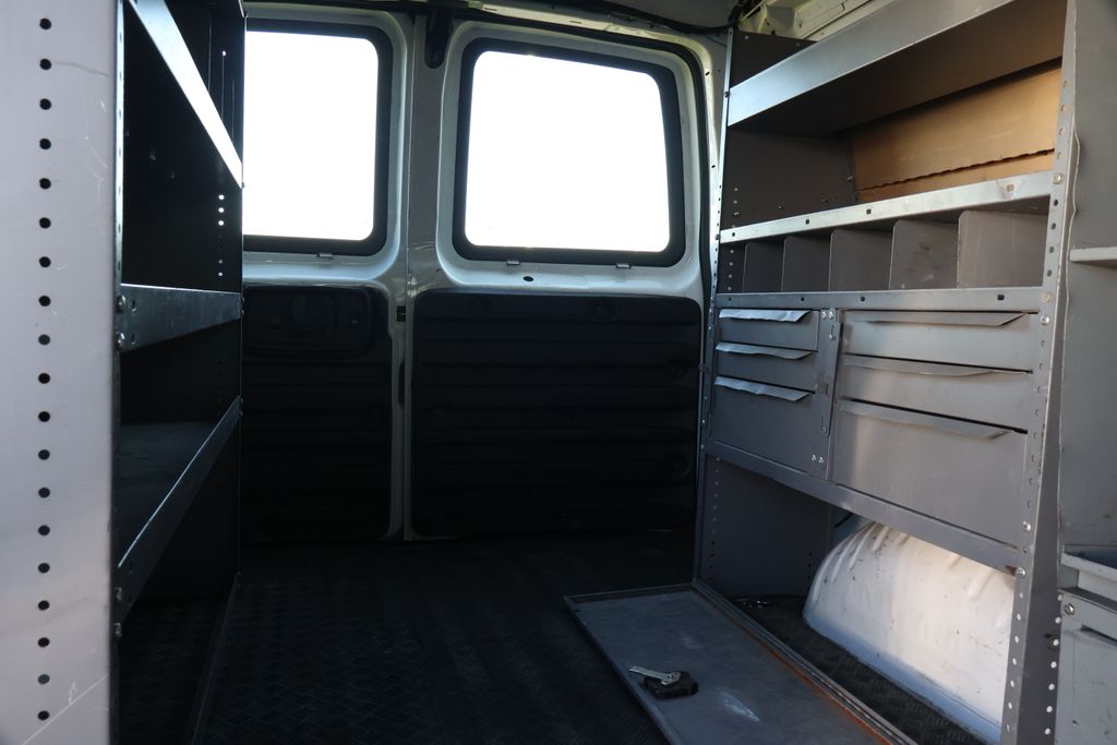 Thumbnail: 2019 Chevrolet Express - 31