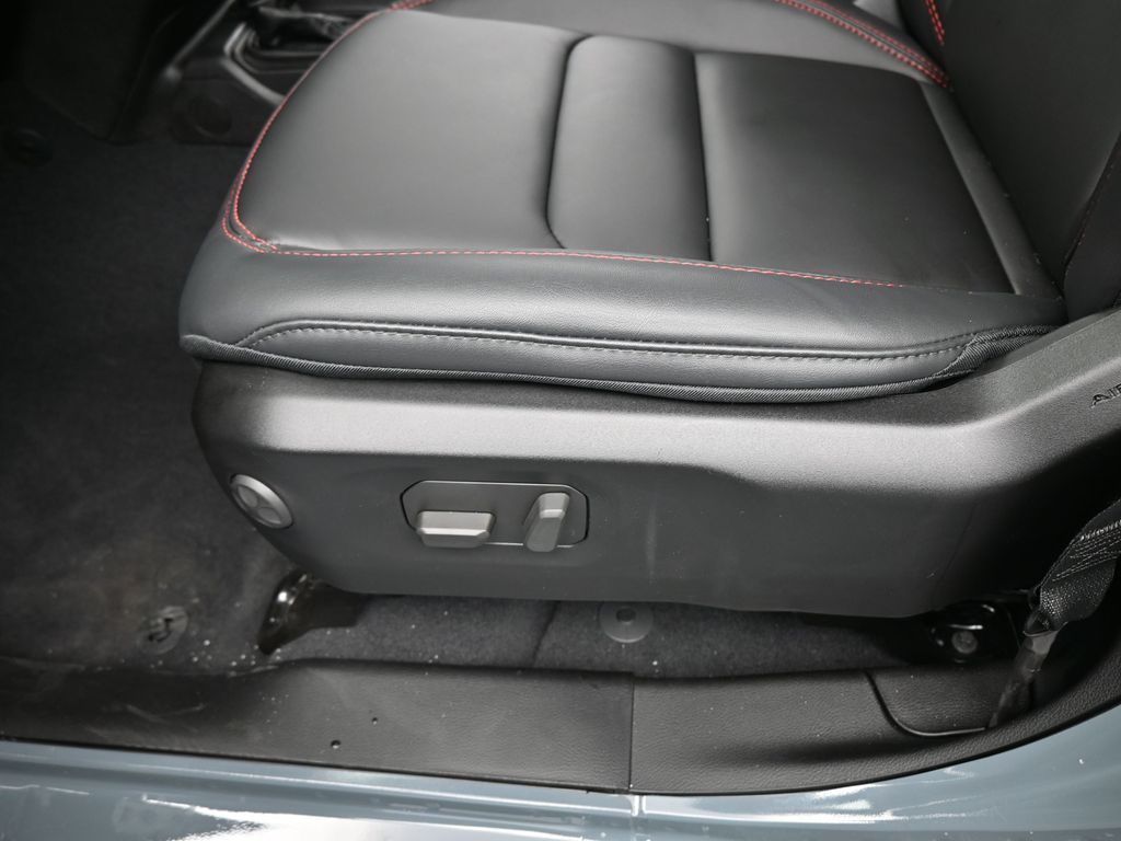 New 2026 Anvil Clearcoat Jeep Rubicon image 13