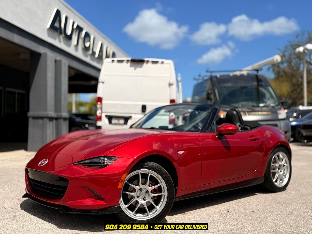 Soul Red Metallic 2016 Mazda MX-5 Miata Convertible Rear-Wheel Drive 6-Speed Automatic