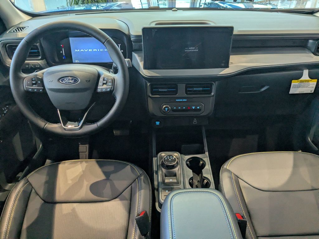 2025 Ford Maverick Lobo