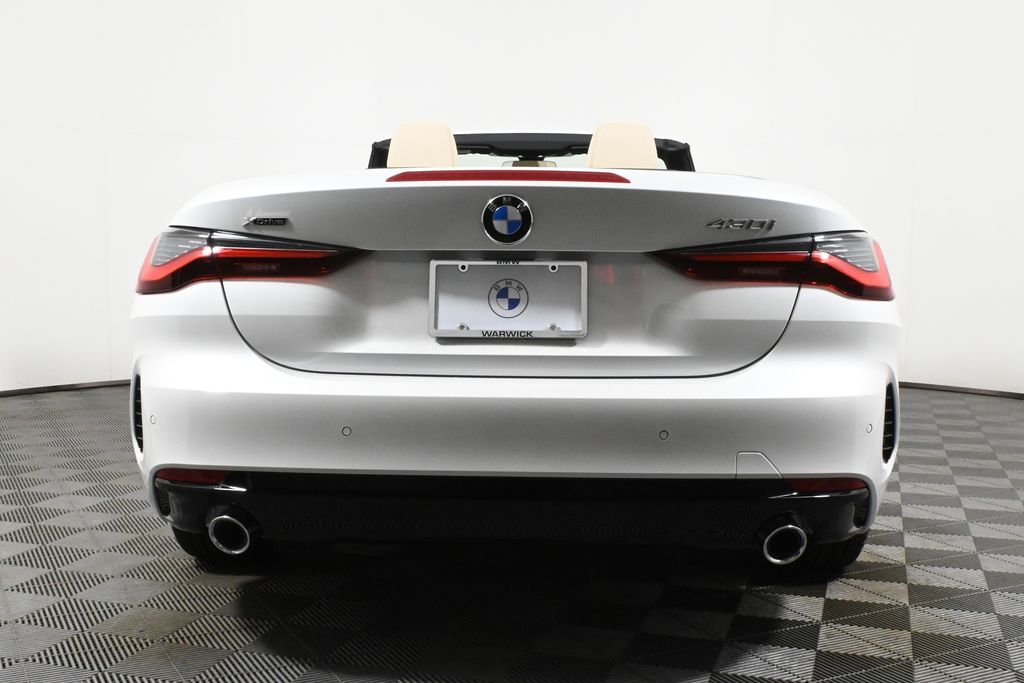 Thumbnail: 2026 BMW 4 Series - 14