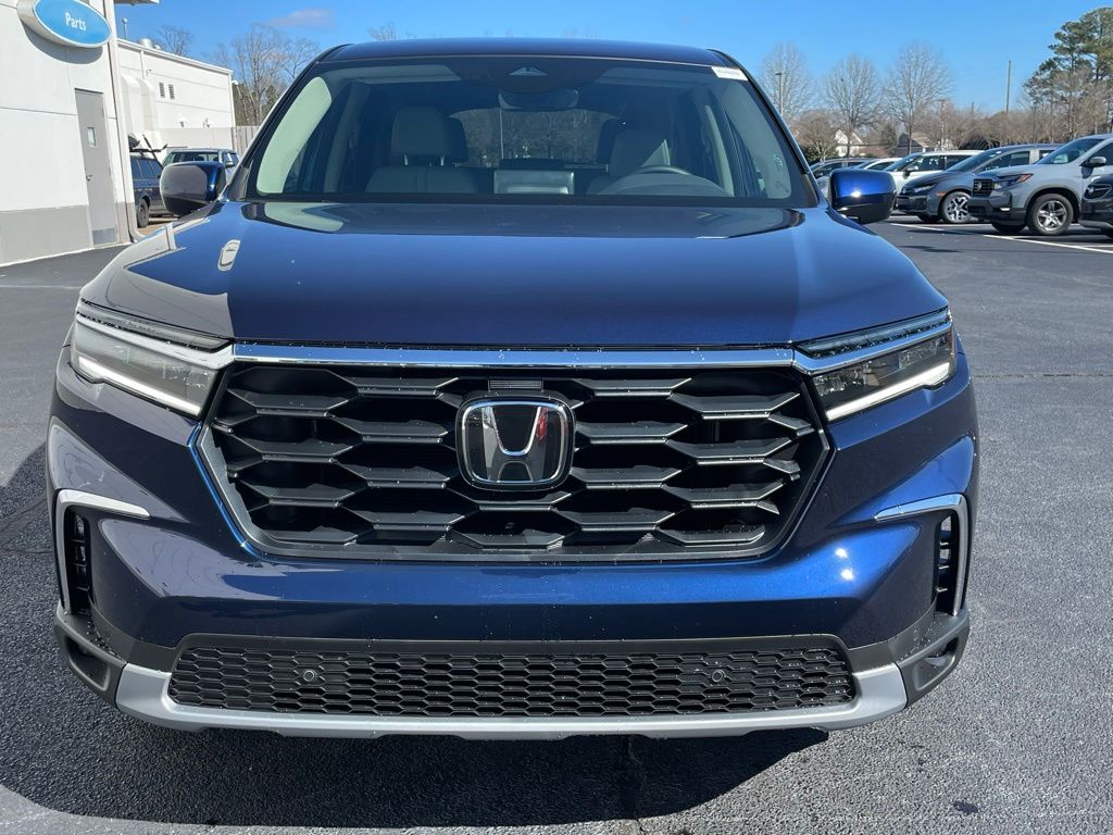 Thumbnail: 2025 Honda Pilot - 9