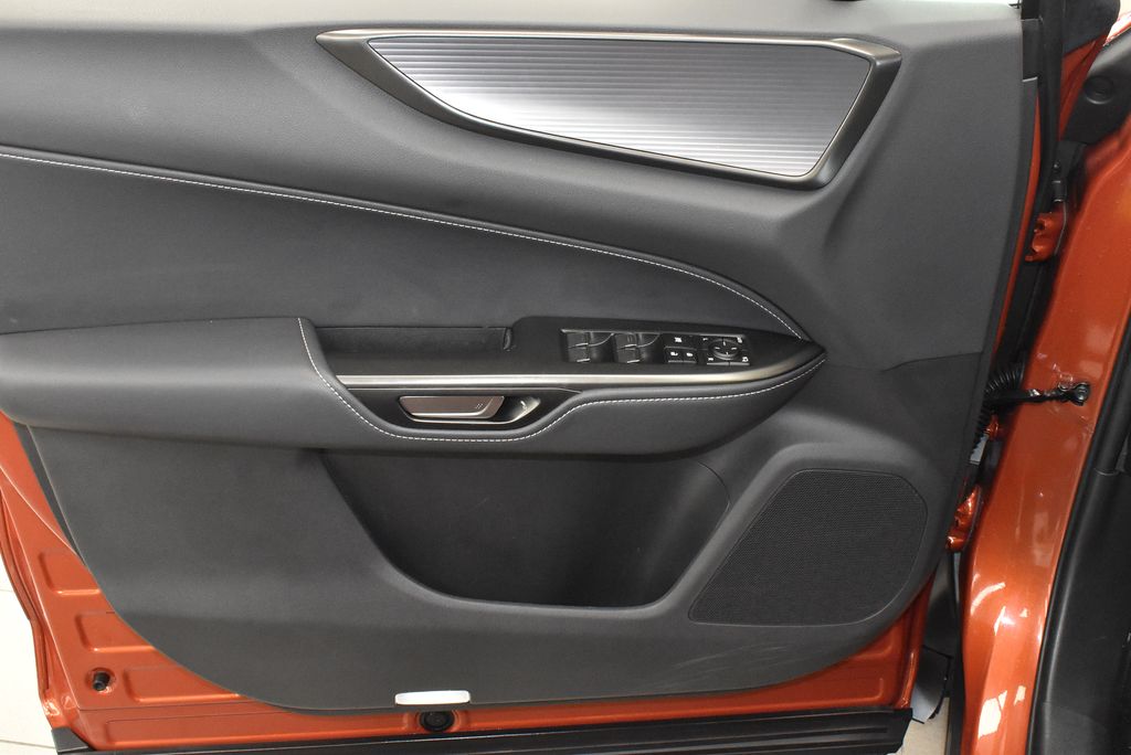 2024 Lexus NX  9