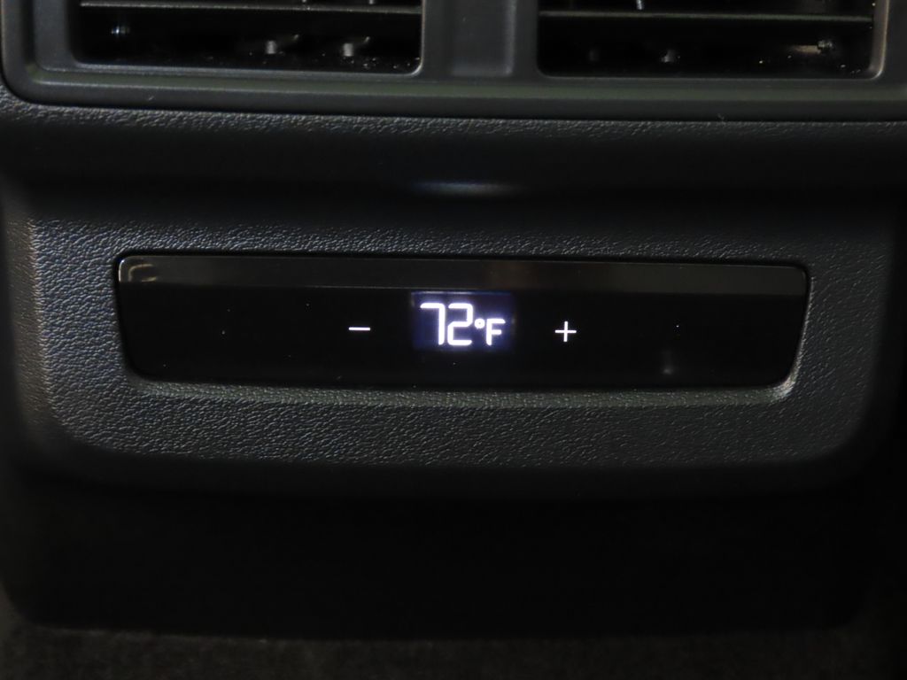 Thumbnail: 2025 Audi Q5 - 23