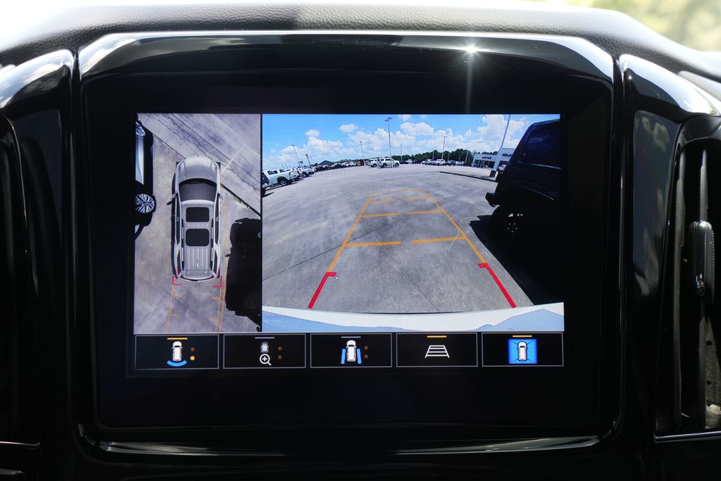 2022 Chevrolet Traverse RS Beige at Texan Dodge Chrysler Jeep Ram