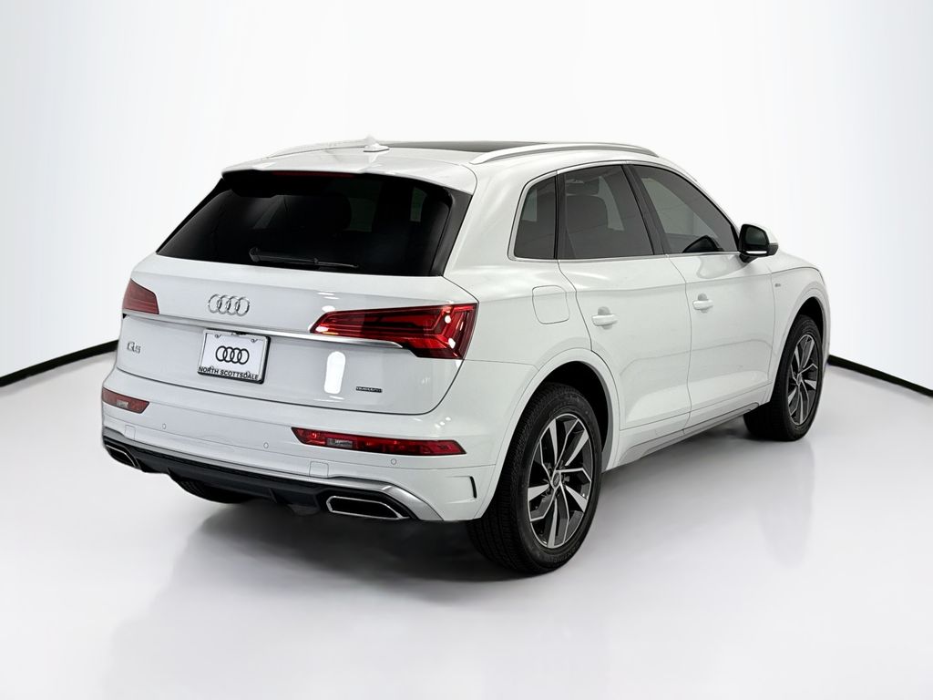 Thumbnail: 2023 Audi Q5 - 5
