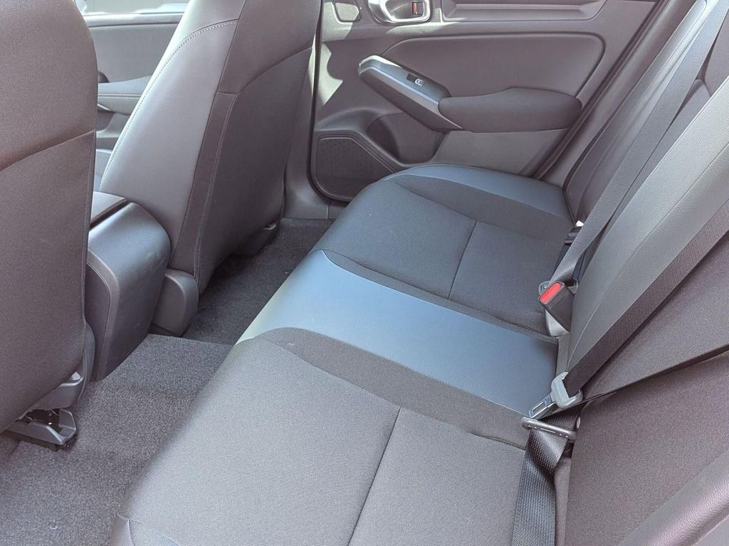 2026 Honda Civic Hatchback Sport - Photo 23