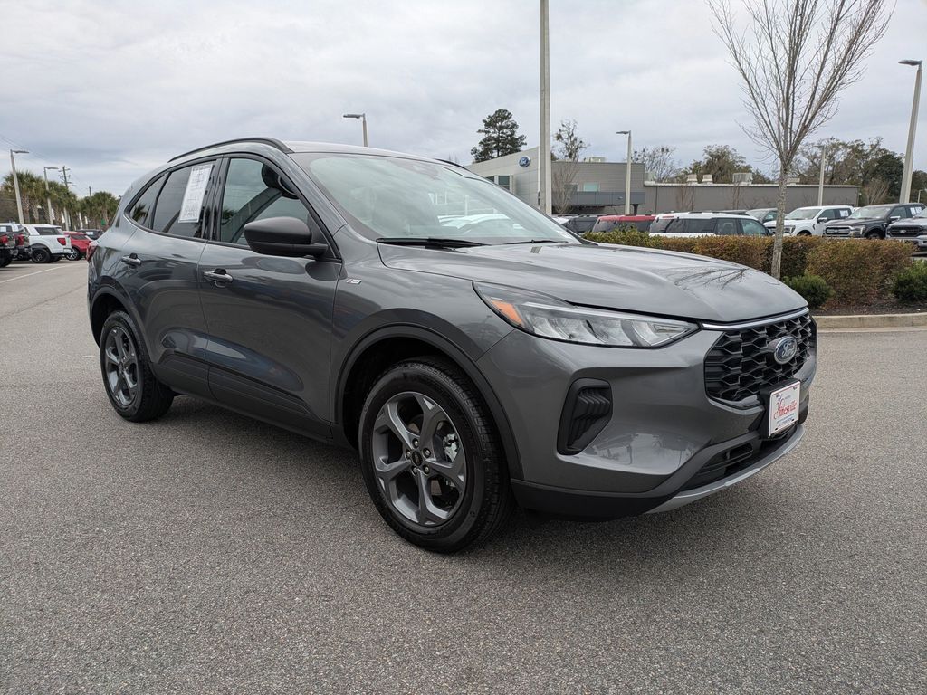 2026 Ford Escape ST-Line