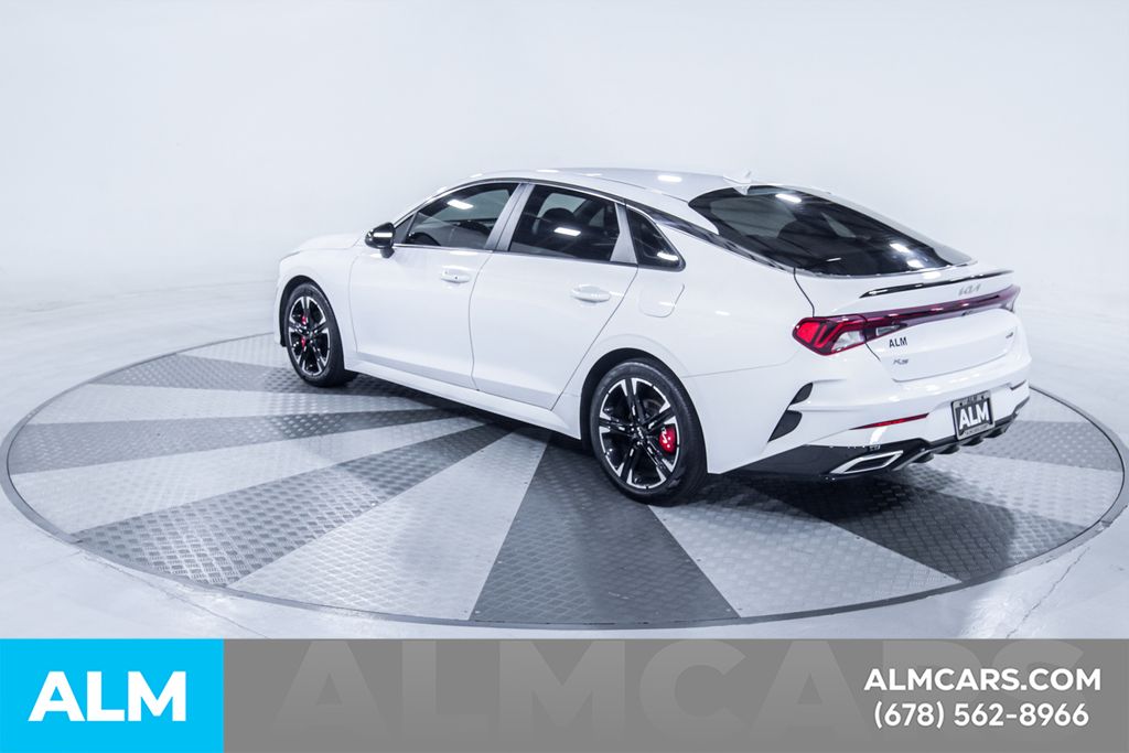 Used 2022 White Kia GT-Line image 7
