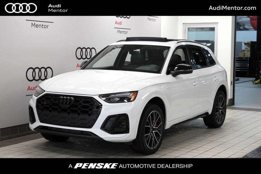 Thumbnail: 2024 Audi SQ5 - 1