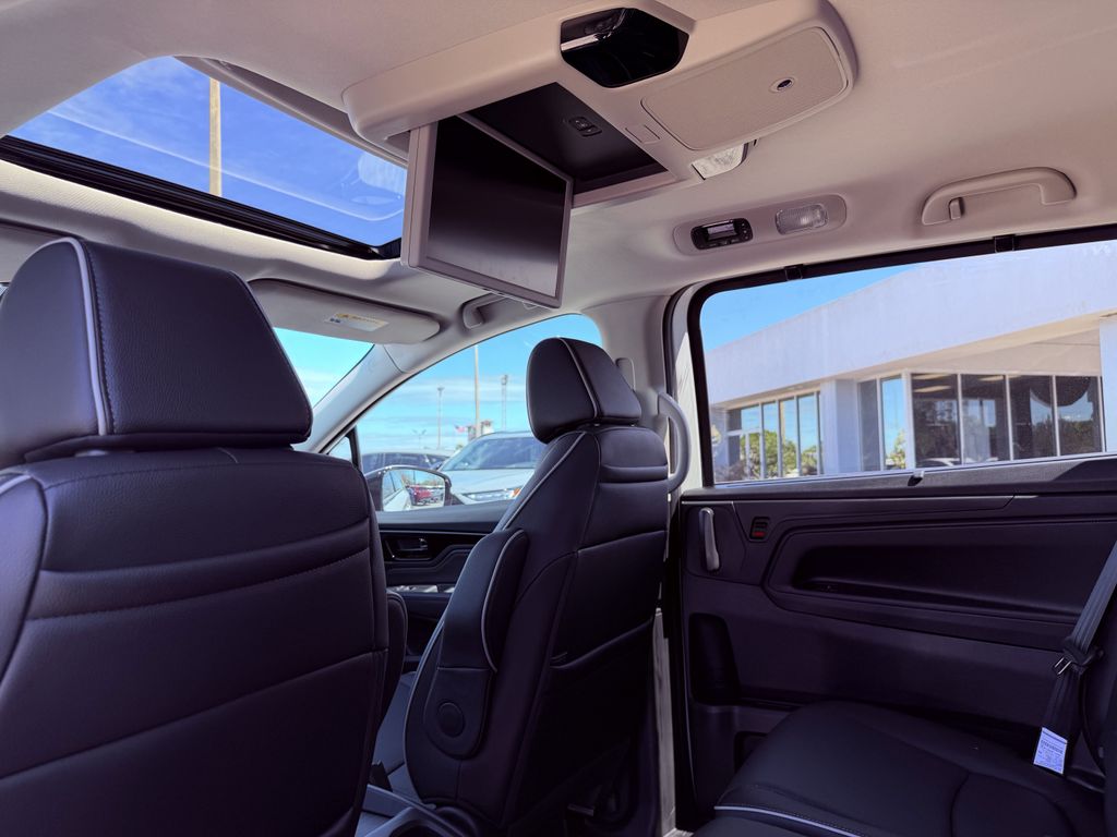 new 2026 Honda Odyssey car, priced at $46,088