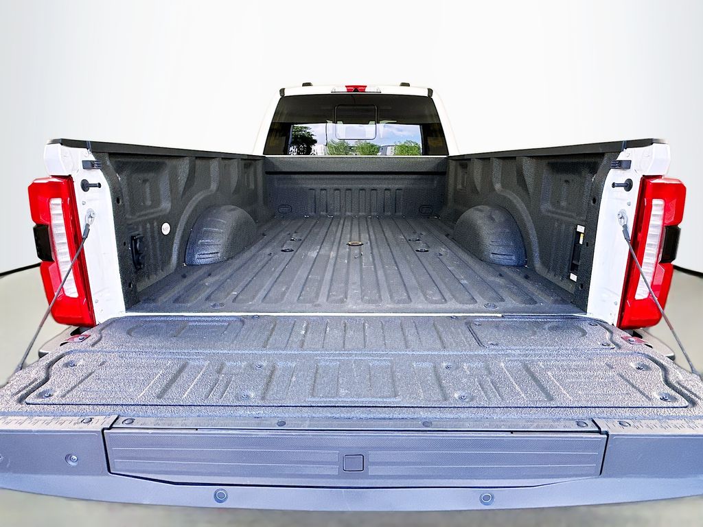 2024 Ford F-350 King Ranch 28