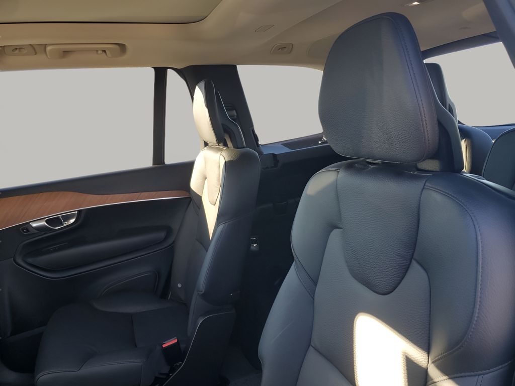 Used Car 2024 Volvo Xc90  B6 Plus Bright Theme 6-seater For Sale Under $40,000 In Austin, Texas