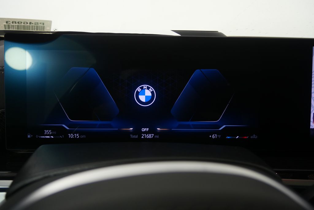 Thumbnail: 2025 BMW X6 - 19