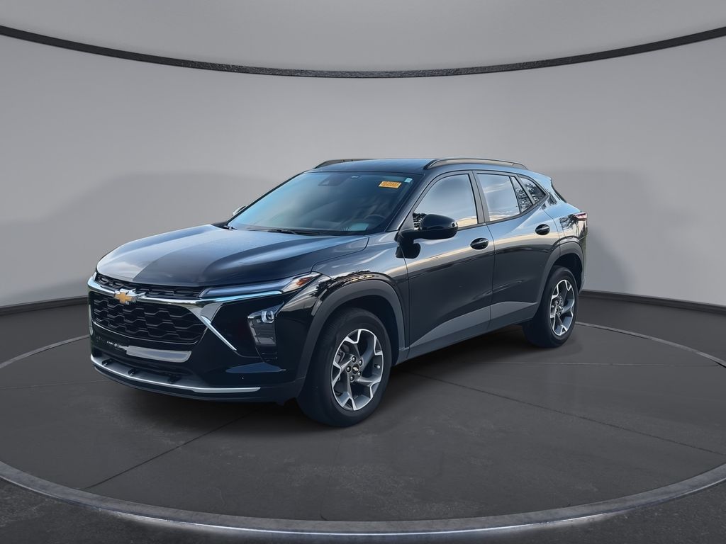 Thumbnail: 2025 Chevrolet Trax - 4
