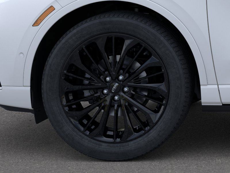 New 2026 White Metallic Lincoln Reserve image 19