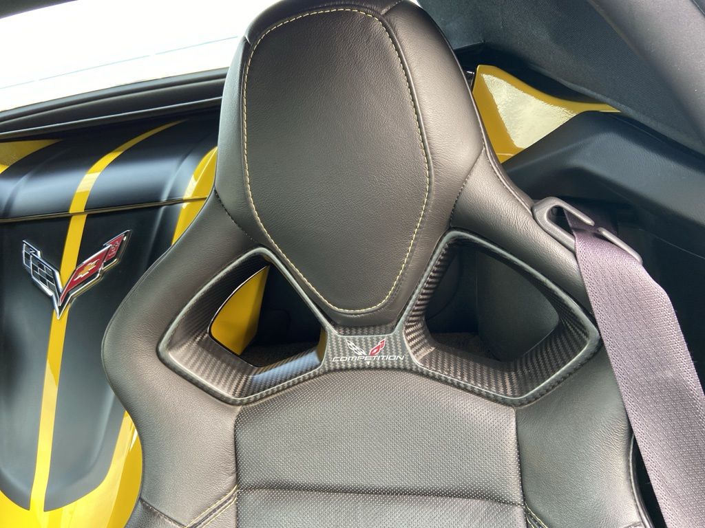 Thumbnail: 2017 Chevrolet Corvette - 15
