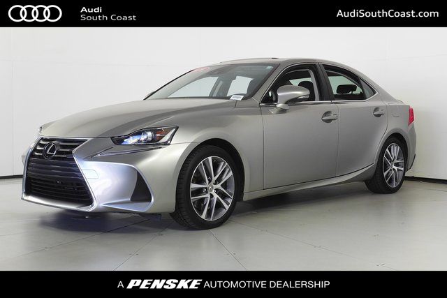 2020 Lexus IS 300 1