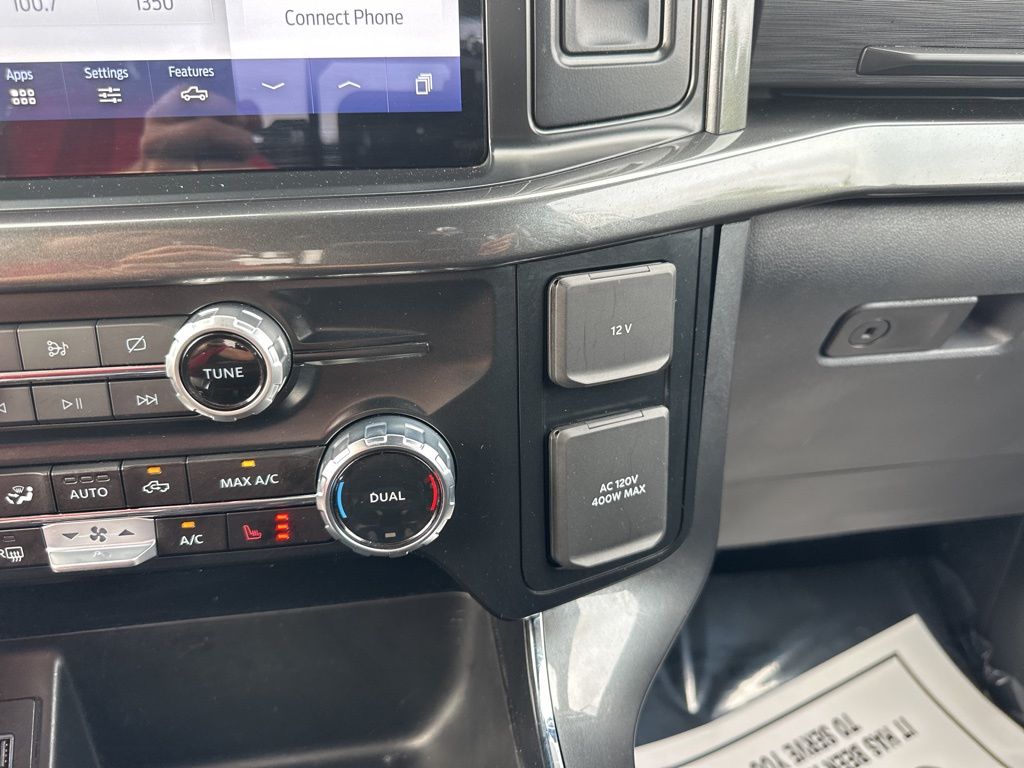 2023 Oxford White Ford F-150 XLT RWD Truck
