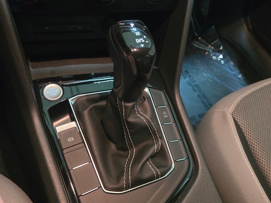2023 Volkswagen Taos - $17,800