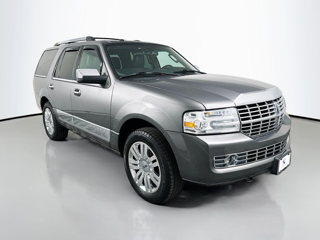 Thumbnail: 2012 Lincoln Navigator - 3