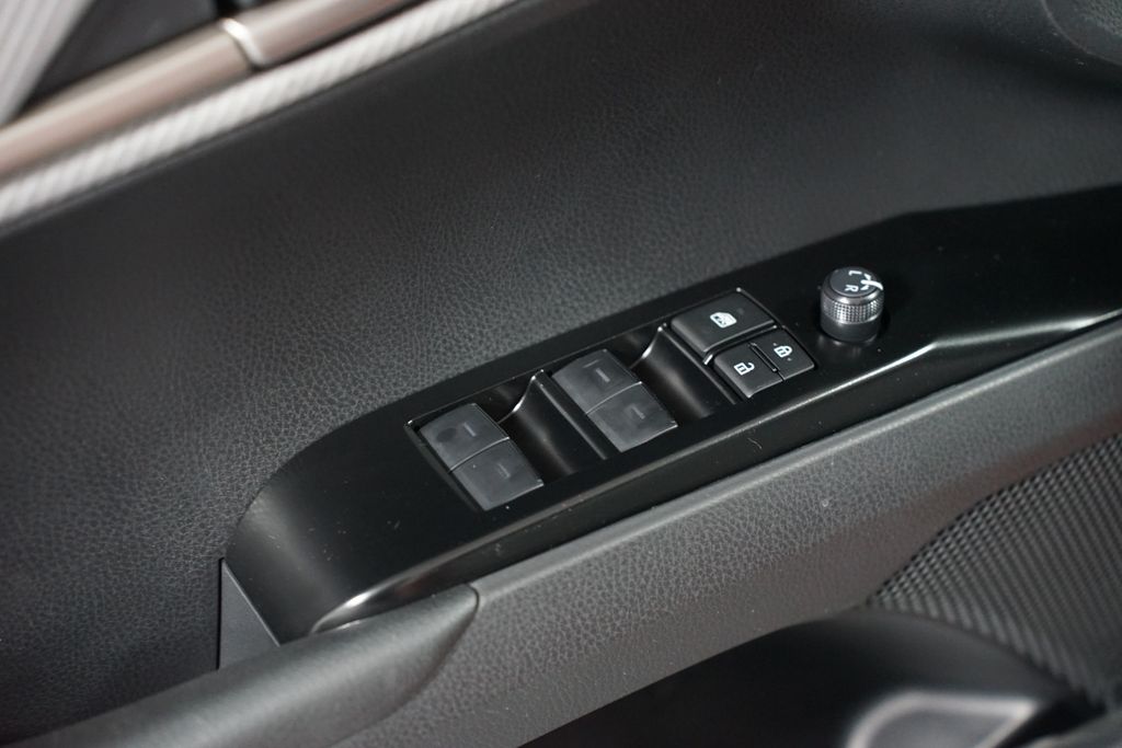 Thumbnail: 2026 Toyota Camry - 32