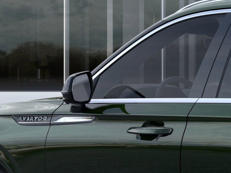 Thumbnail: 2026 Lincoln Aviator - 20