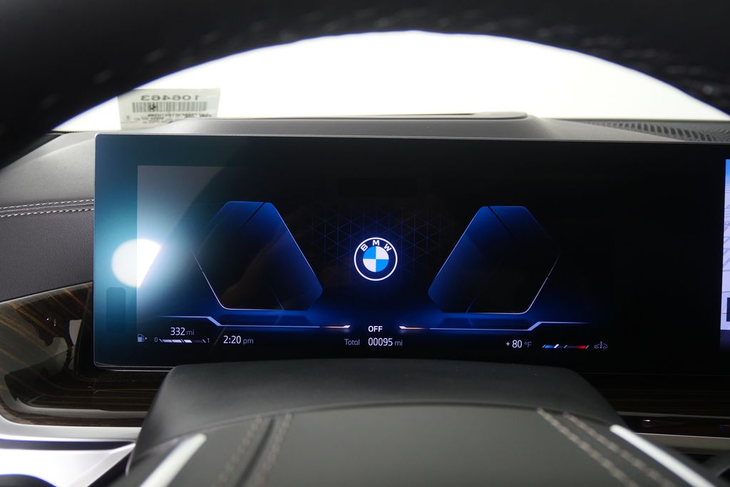 Thumbnail: 2026 BMW X7 - 22