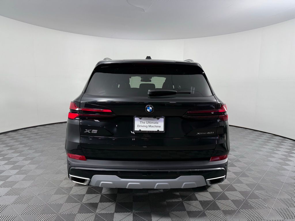 Thumbnail: 2024 BMW X5 - 6