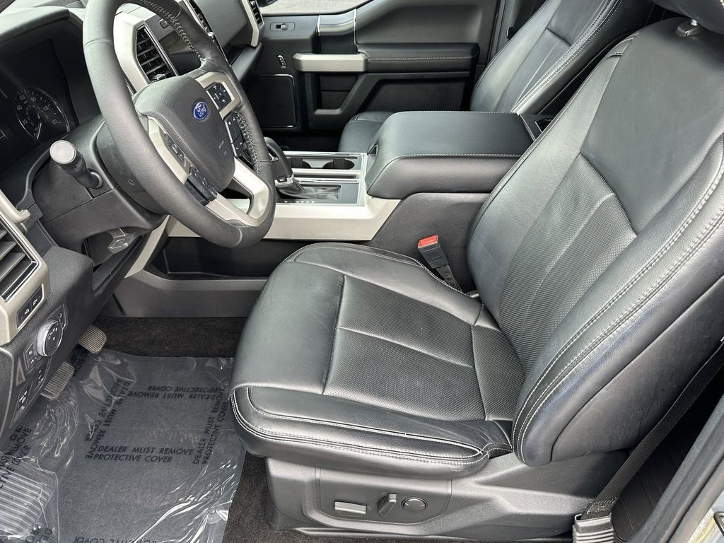 2019 Ford F-150 Lariat 10