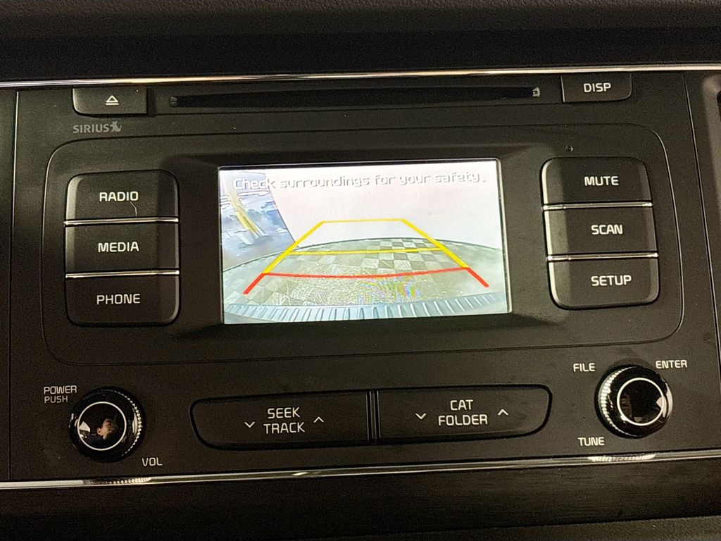 2016 Kia Sedona LX