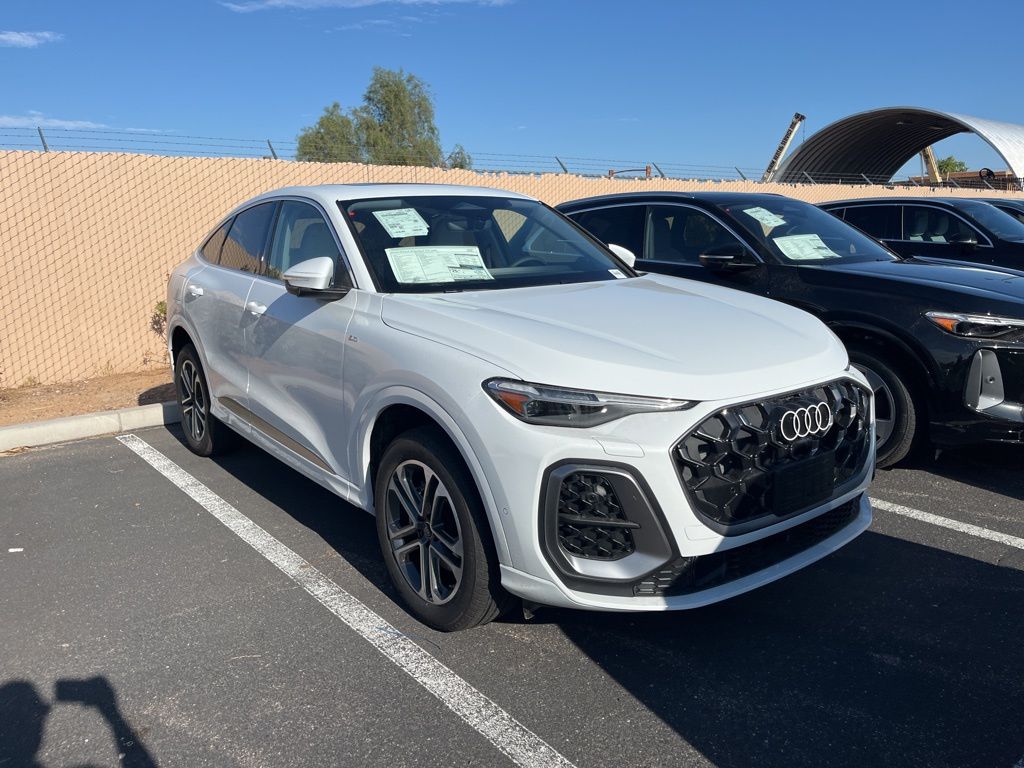 Thumbnail: 2025 Audi Q5 - 2