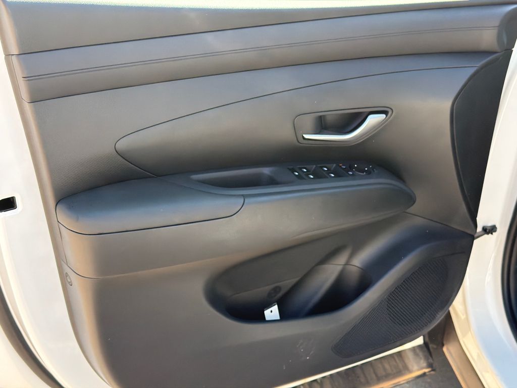 New 2026 White Hyundai SE image 11