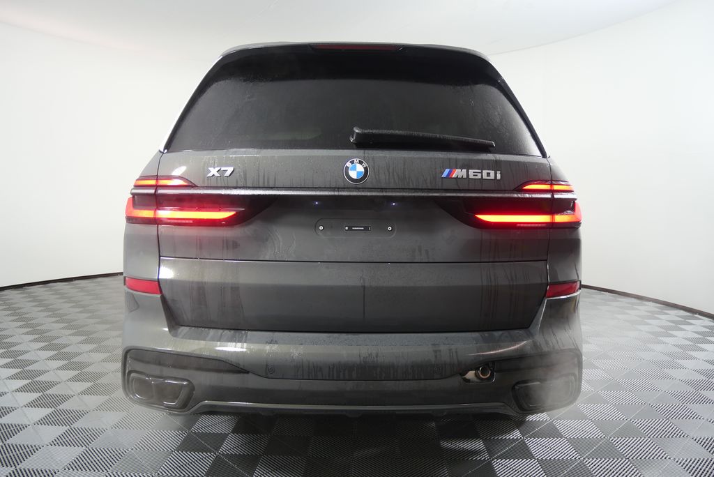 Thumbnail: 2026 BMW X7 - 4