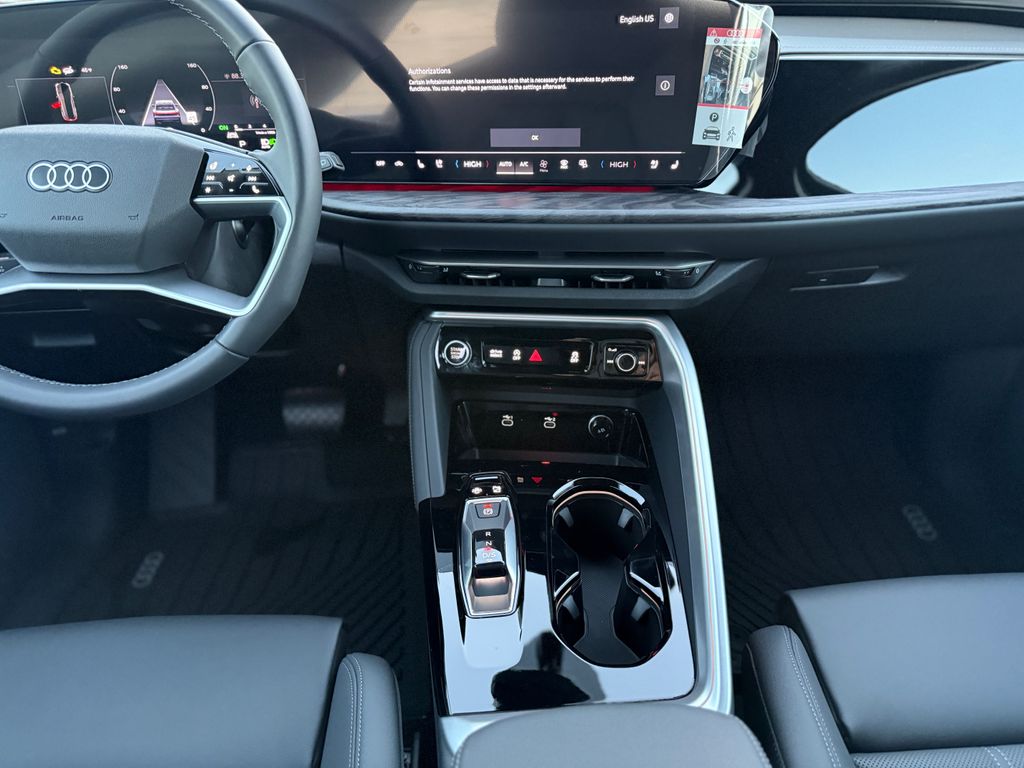 Thumbnail: 2025 Audi Q5 - 32