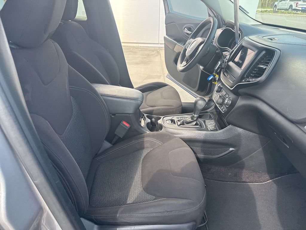 2019 Jeep Cherokee Latitude FWD