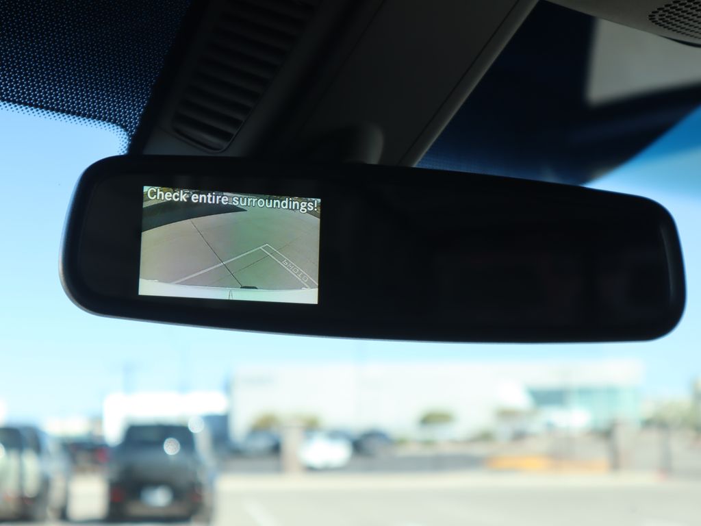 Thumbnail: 2025 Mercedes-Benz Sprinter - 15