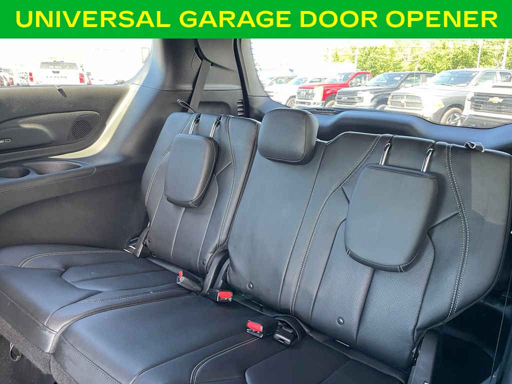 used 2020 Chrysler Pacifica car, priced at $25,000