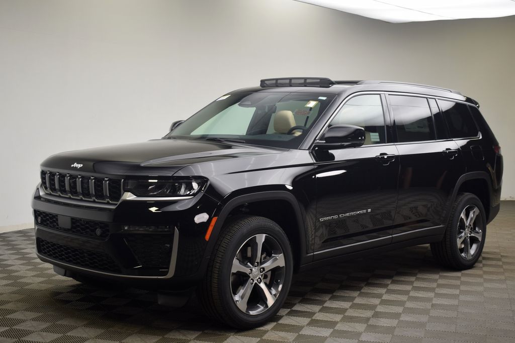 new 2026 Jeep Grand Cherokee L car, priced at $53,827