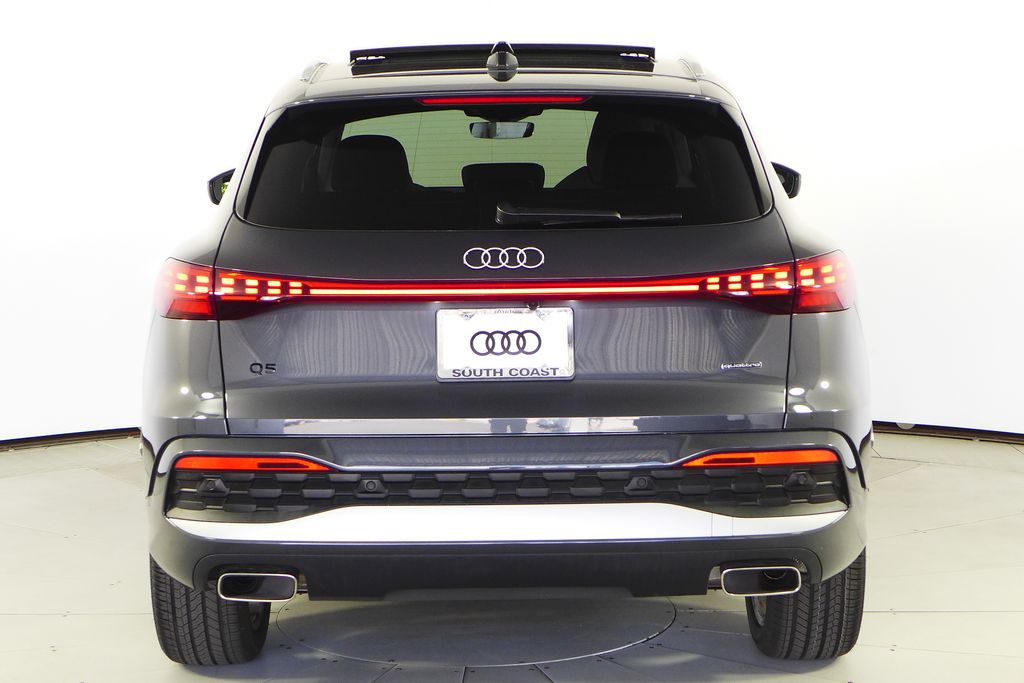 Thumbnail: 2025 Audi Q5 - 8