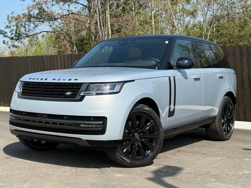 2025 Land Rover Range Rover P550e SE AWD