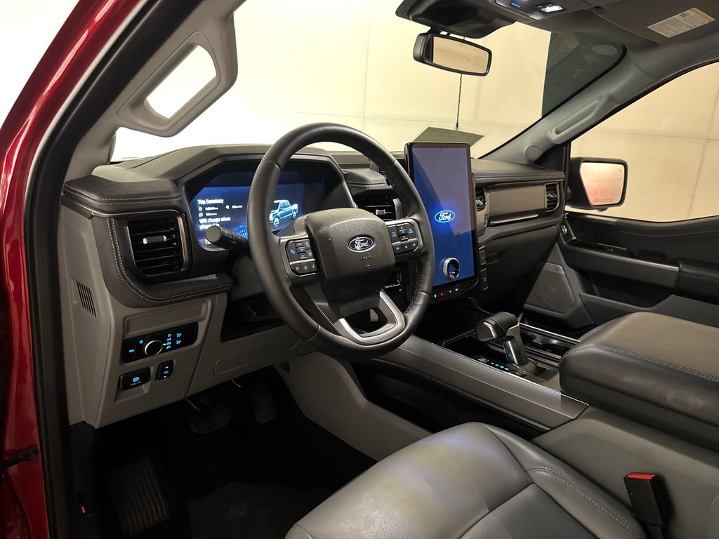 Certified Used 2025 Red Ford Flash image 5