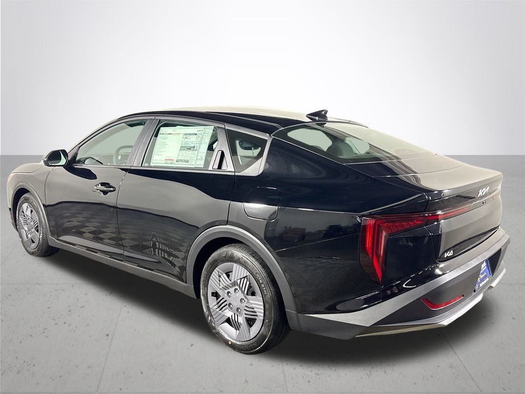 2025 Kia K4 LX