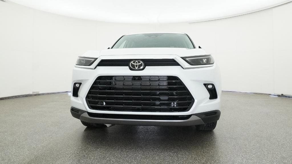 Thumbnail: 2025 Toyota Grand Highlander - 28