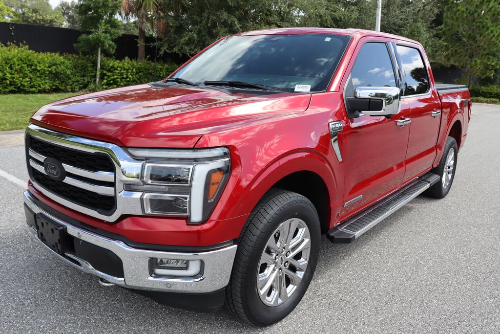 2024 Ford F-150 Lariat photo 2