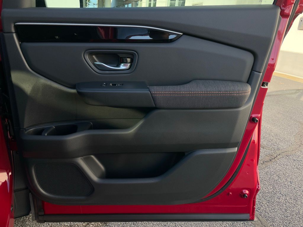 Thumbnail: 2025 Honda Pilot - 29