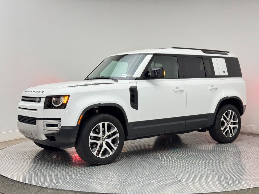 Thumbnail: 2023 Land Rover Defender - 9