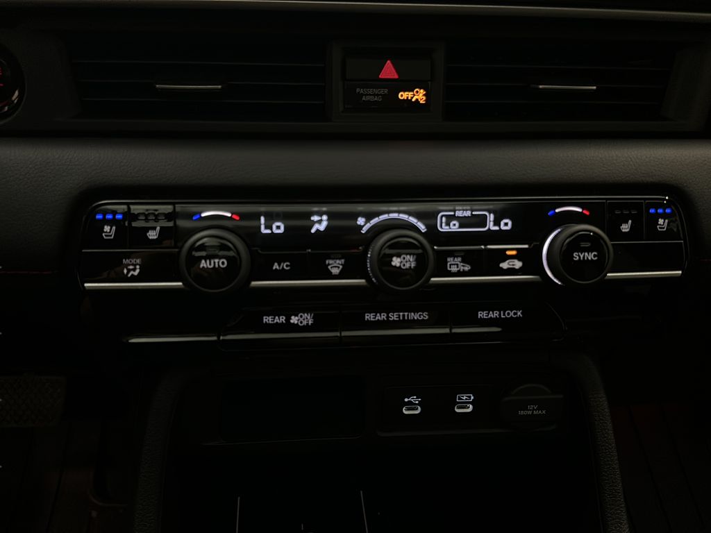 2026 Honda Pilot Black Edition - Photo 38